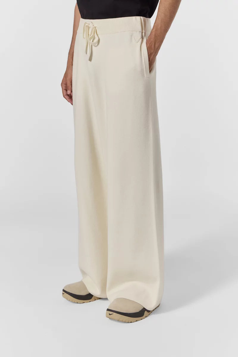 Pantalon Amaro coupe loose maille souple